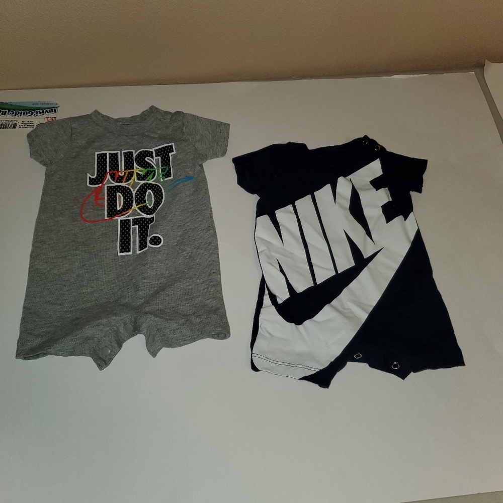 **SOLD **2 pair Nike newborn onsie shorts